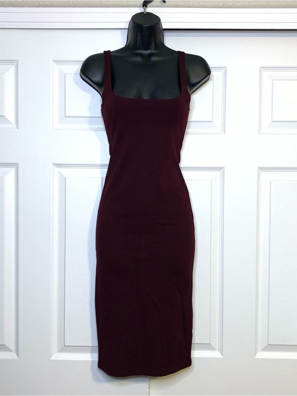 Burgundy Sleeveless Square Neck Bodycon Dress